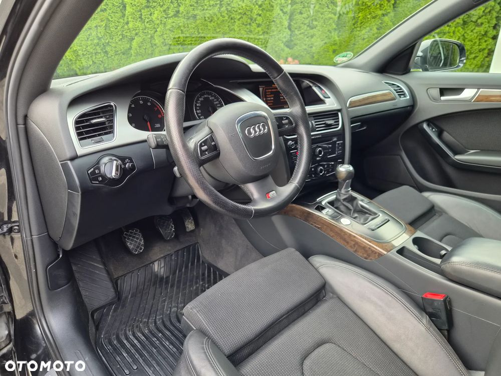 Audi A4 Avant - 27