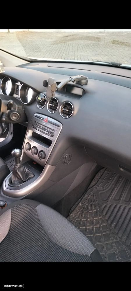 Peugeot 308 1.6 HDi Premium - 13