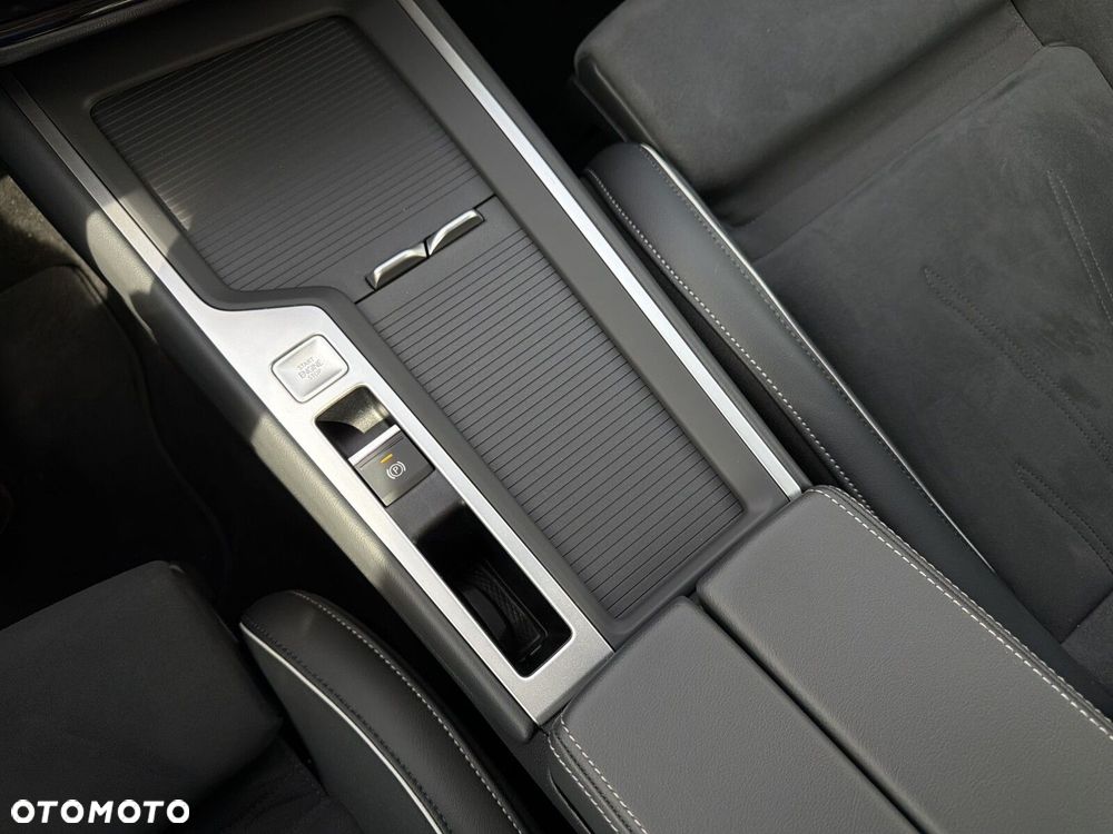 Volkswagen Passat - 23
