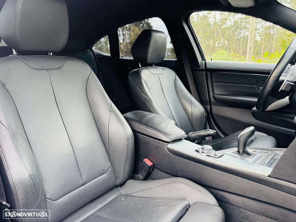 BMW 425 Gran Coupé d Pack M Auto - 36