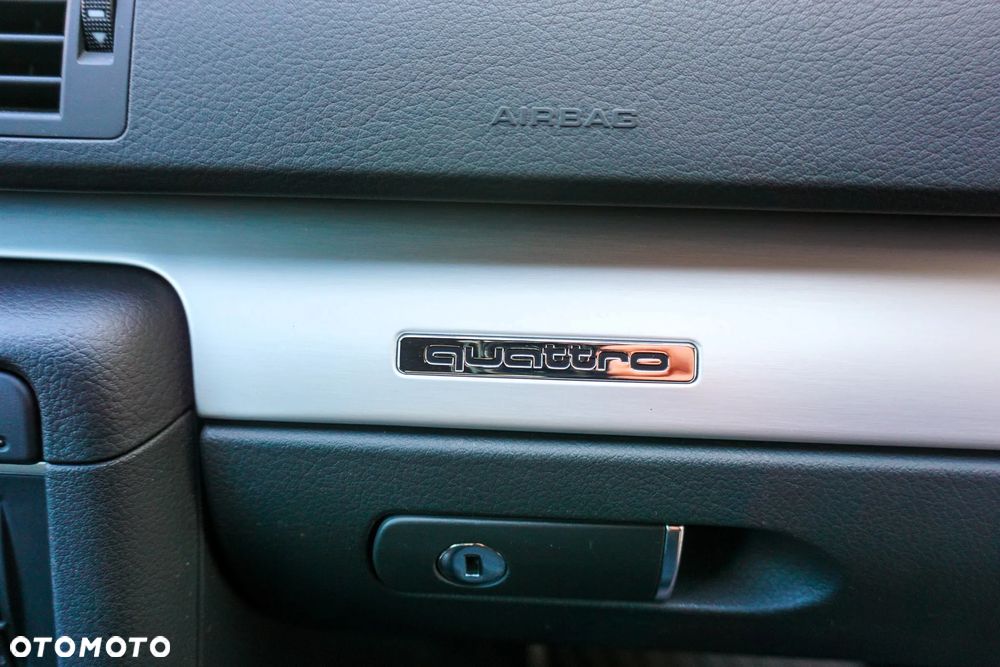 Audi A4 Avant 1.8T Quattro - 30