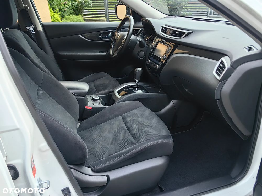 Nissan X-Trail 2.0 dCi Acenta Xtronic 4WD - 6
