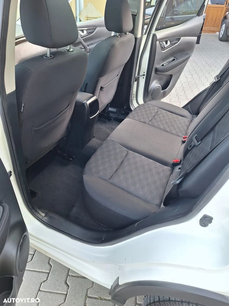 Nissan Qashqai 1.2 DIG-T 360 - 13