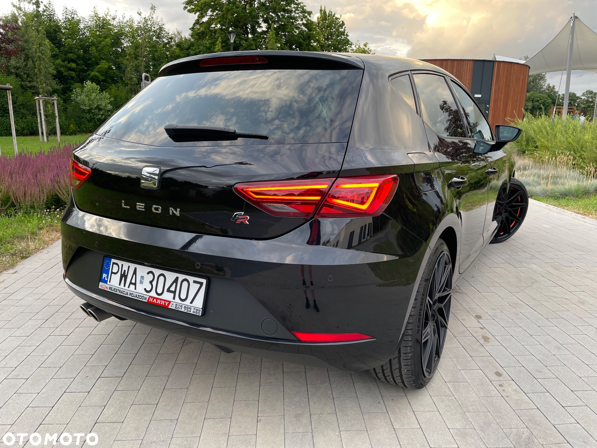 Seat Leon 1.5 EcoTSI Evo FR Black S&S DSG - 12