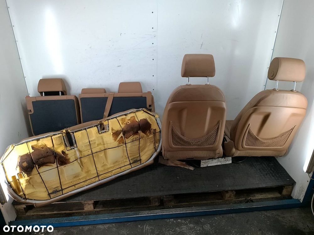 FOTELE KANAPA BOCZKI SKÓRA KOMPLET AUDI A6 C6 - 10