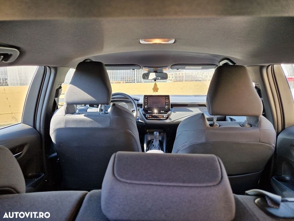 Toyota Corolla 1.8 HSD Dynamic - 10