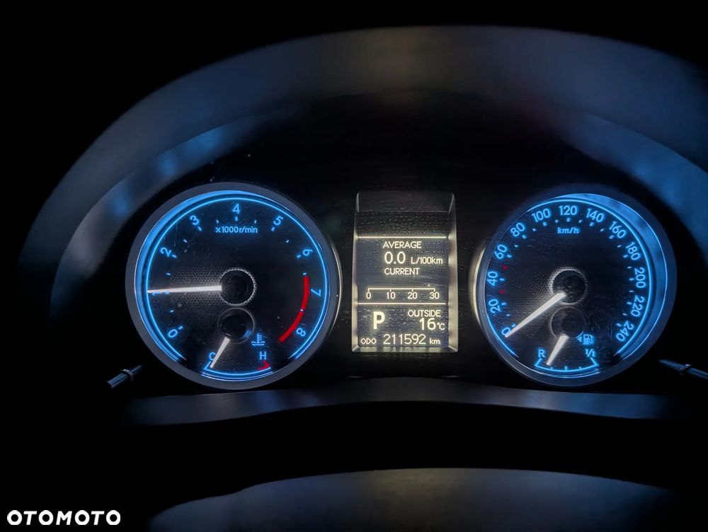 Toyota Auris 1.6 Prestige MS - 14