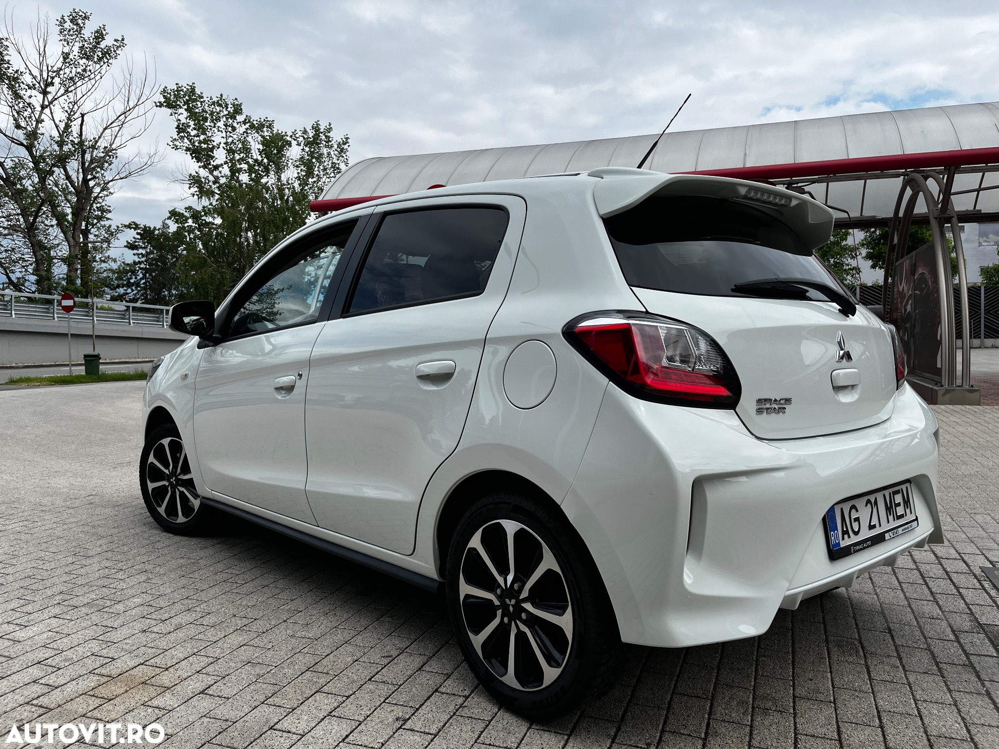 Mitsubishi Space Star 1.2 2WD MT Inform - 2