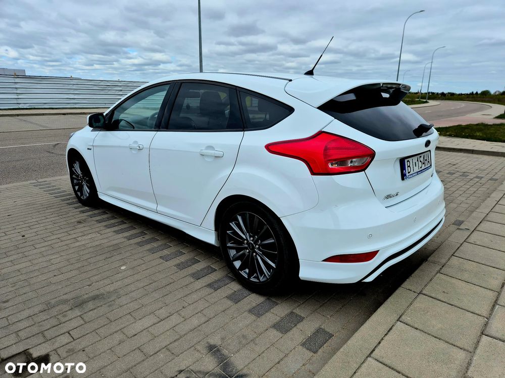 Ford Focus 1.5 EcoBoost ST-Line ASS - 5