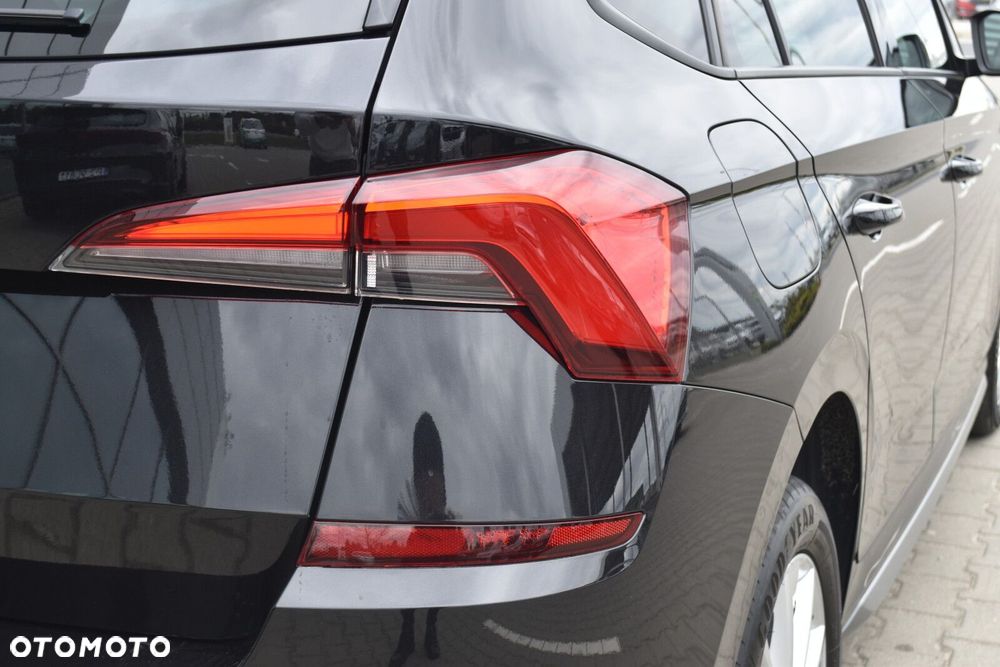 Skoda Kamiq 1.0 TSI Style DSG - 40