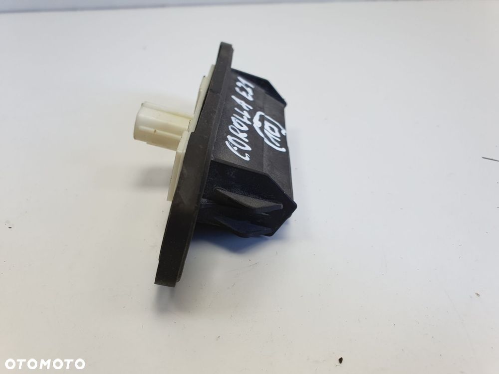 Toyota Corolla XII E21 MIKROSTYK KLAPY Przycisk - 7