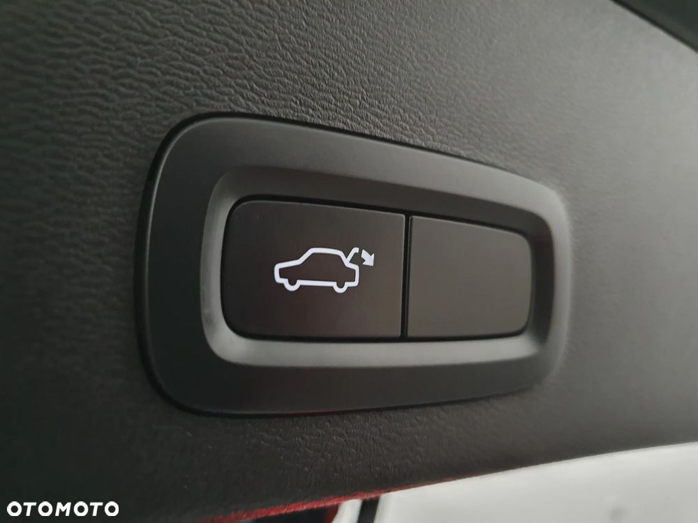 Volvo XC 40 D3 R-Design - 39