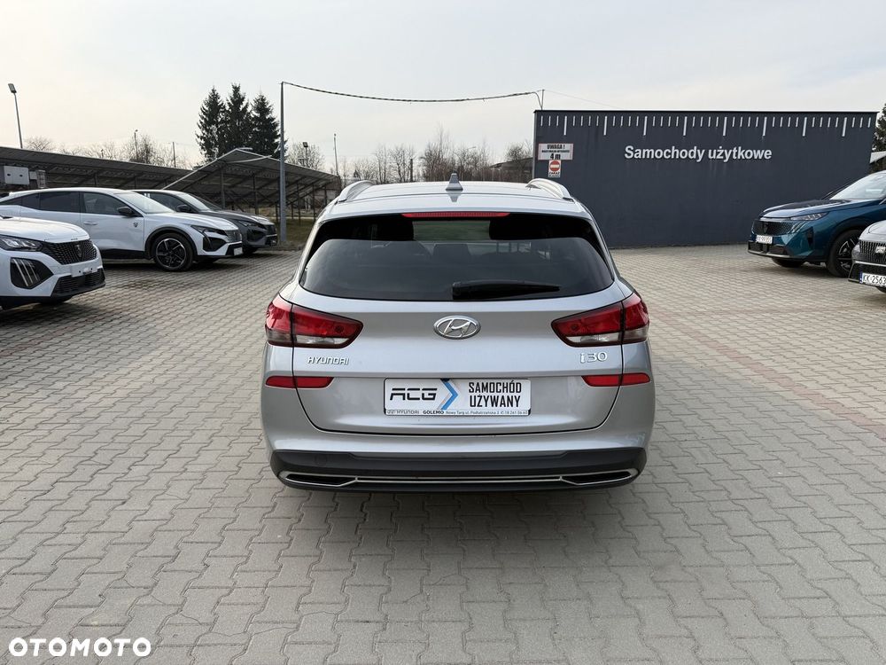 Hyundai i30 1.5 DPI Comfort - 6