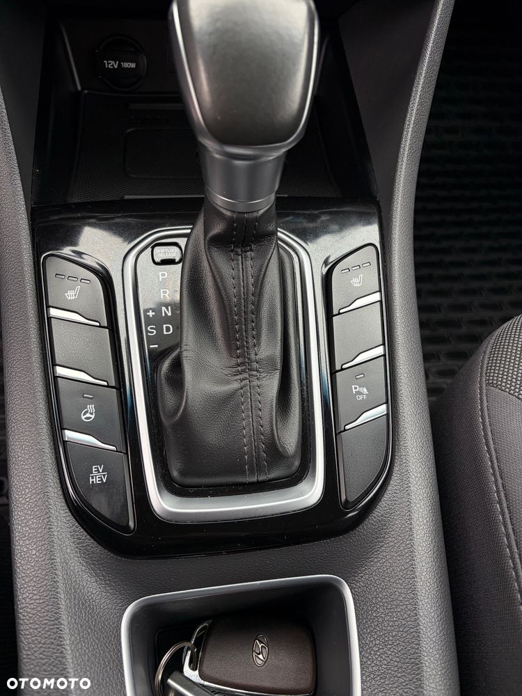 Hyundai IONIQ Plug-in hybrid Premium - 35