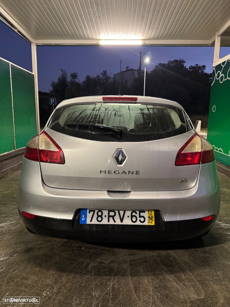 Renault Mégane ENERGY dCi 110 Start & Stop Dynamique - 14