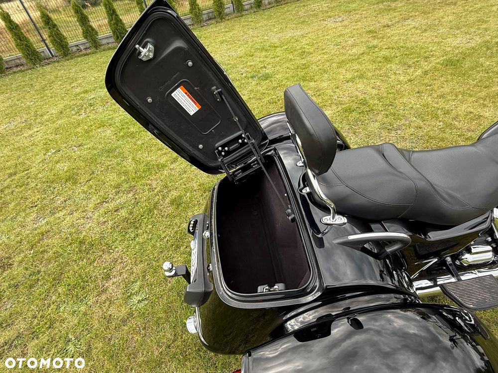Harley-Davidson Trike Freewheeler - 11