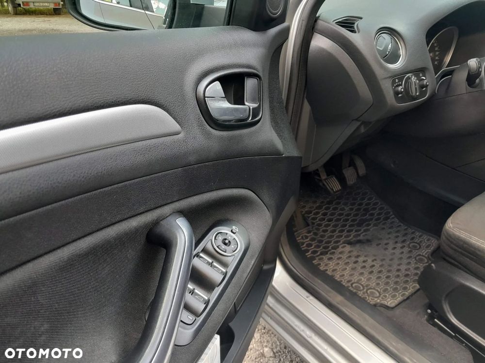 Ford Mondeo 1.8 TDCi Trend - 19