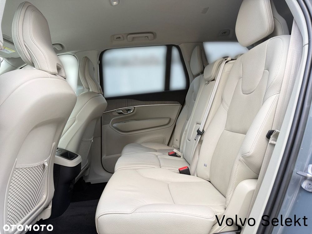 Volvo XC 90 - 16