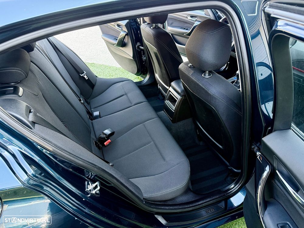 BMW 116 d Line Sport - 20