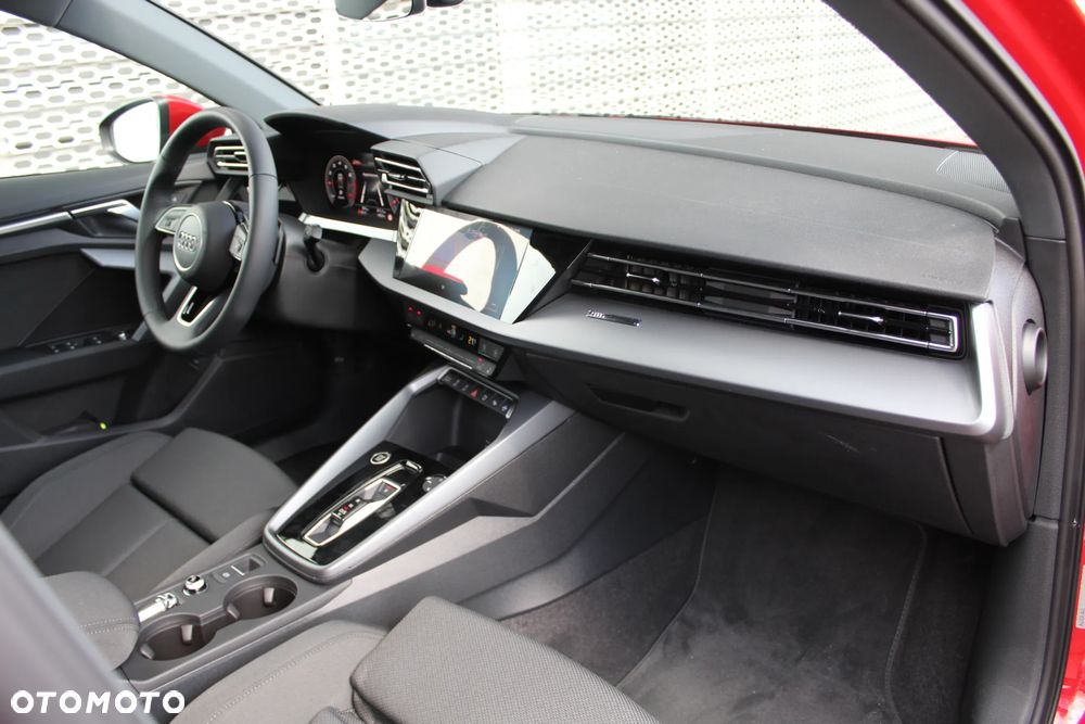 Audi A3 Limousine TFSI mHEV 110 kW Advanced S tronic - 16