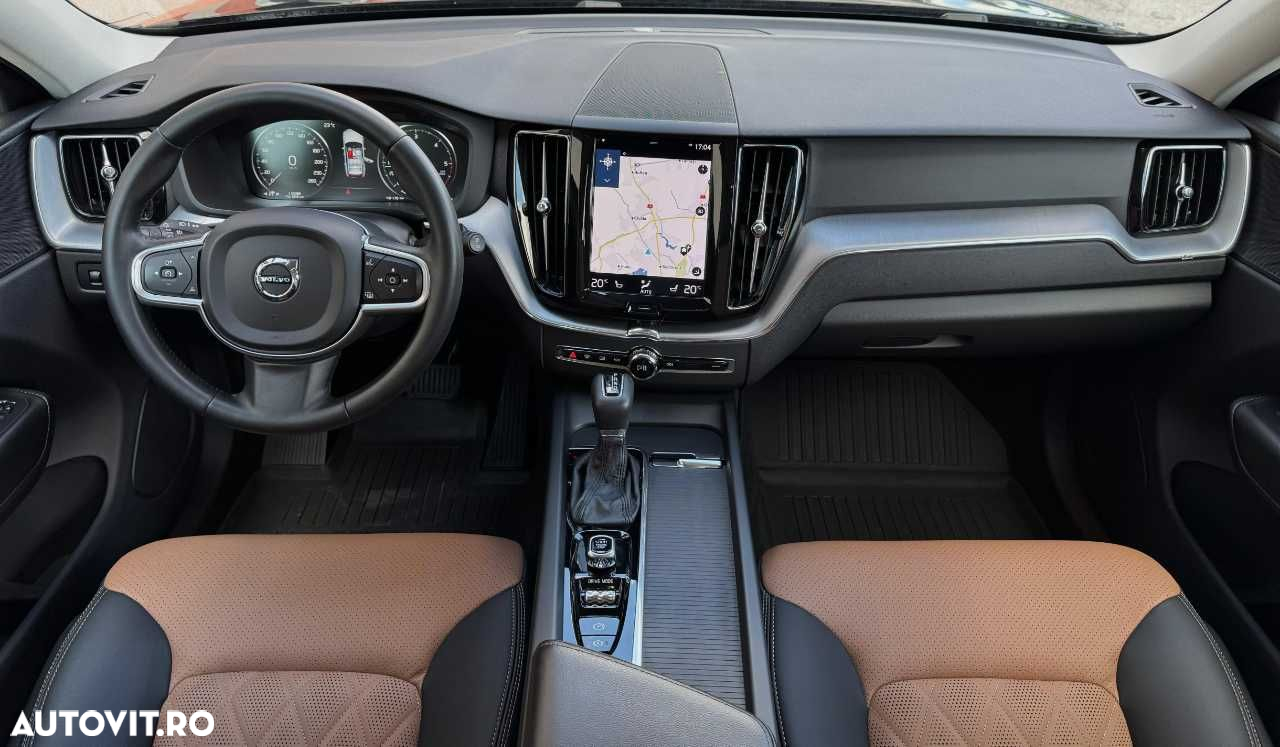 Volvo XC 60 D4 Momentum Pro - 21
