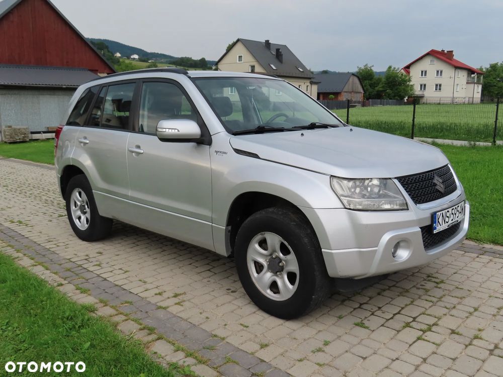 Suzuki Grand Vitara 2.0 Comfort - 3