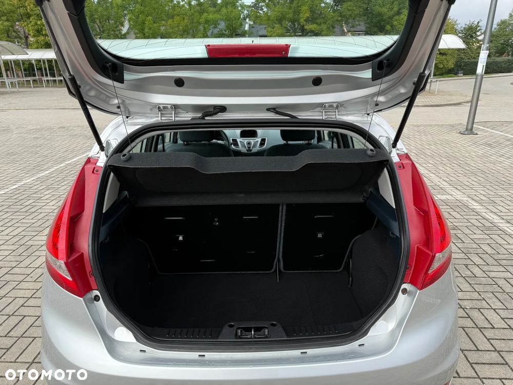 Ford Fiesta 1.25 Ambiente - 18
