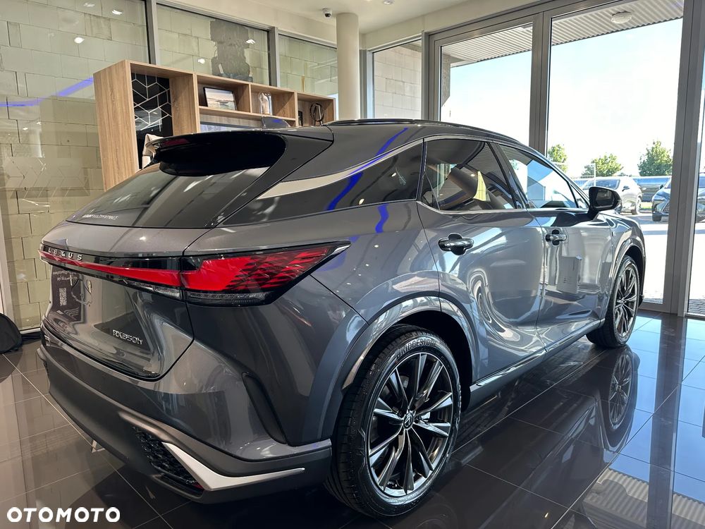 Lexus RX 350h F Sport Design - 10