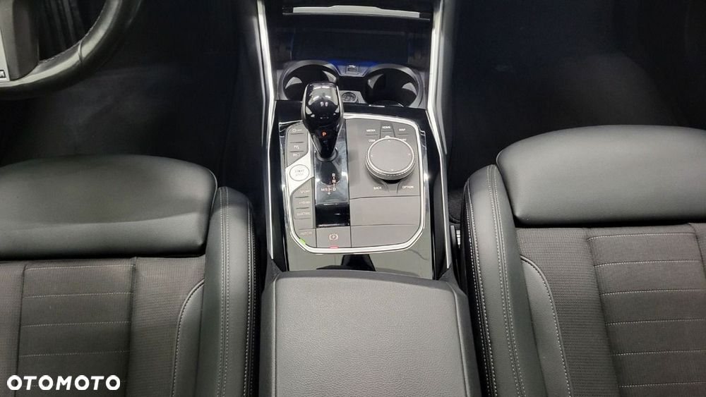 BMW Seria 3 - 20