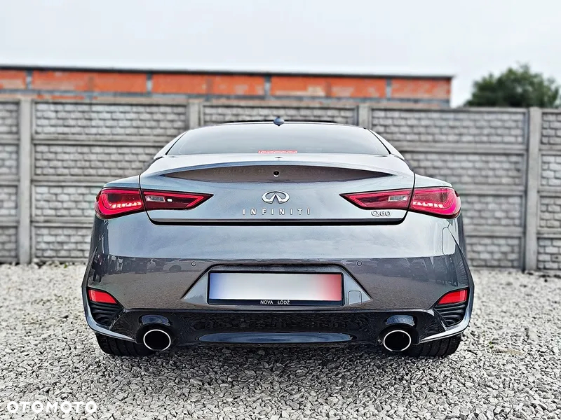 Infiniti Q60 - 11