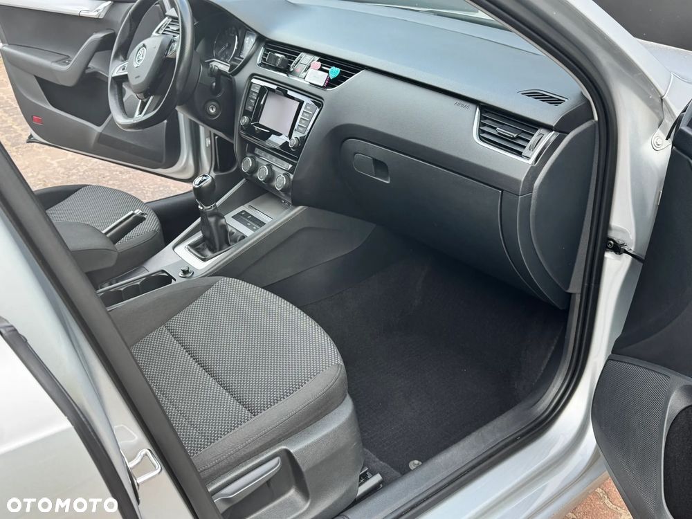 Skoda Octavia - 6