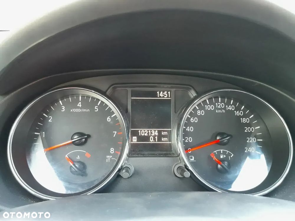 Nissan Qashqai - 13