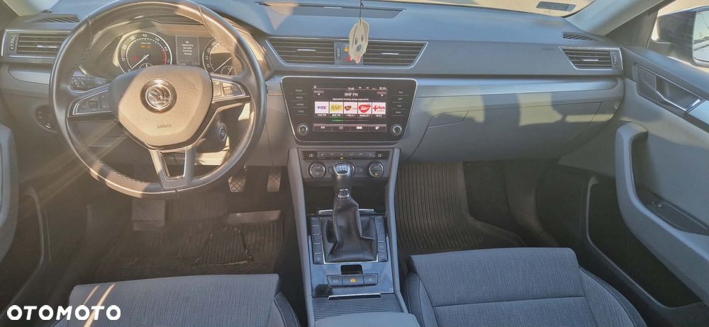Skoda Superb - 11