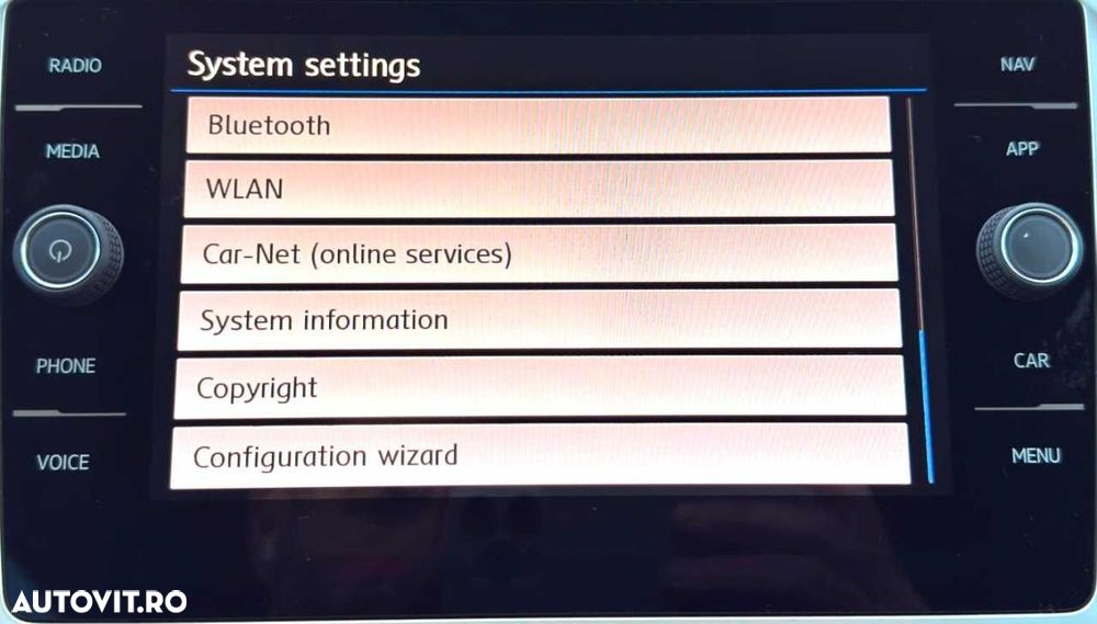 Volkswagen Passat - 38