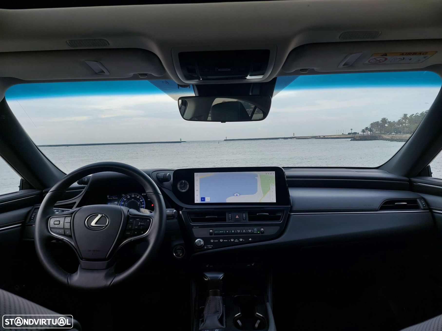 Lexus es-300h - 17