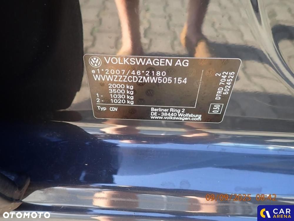 Volkswagen Golf - 10