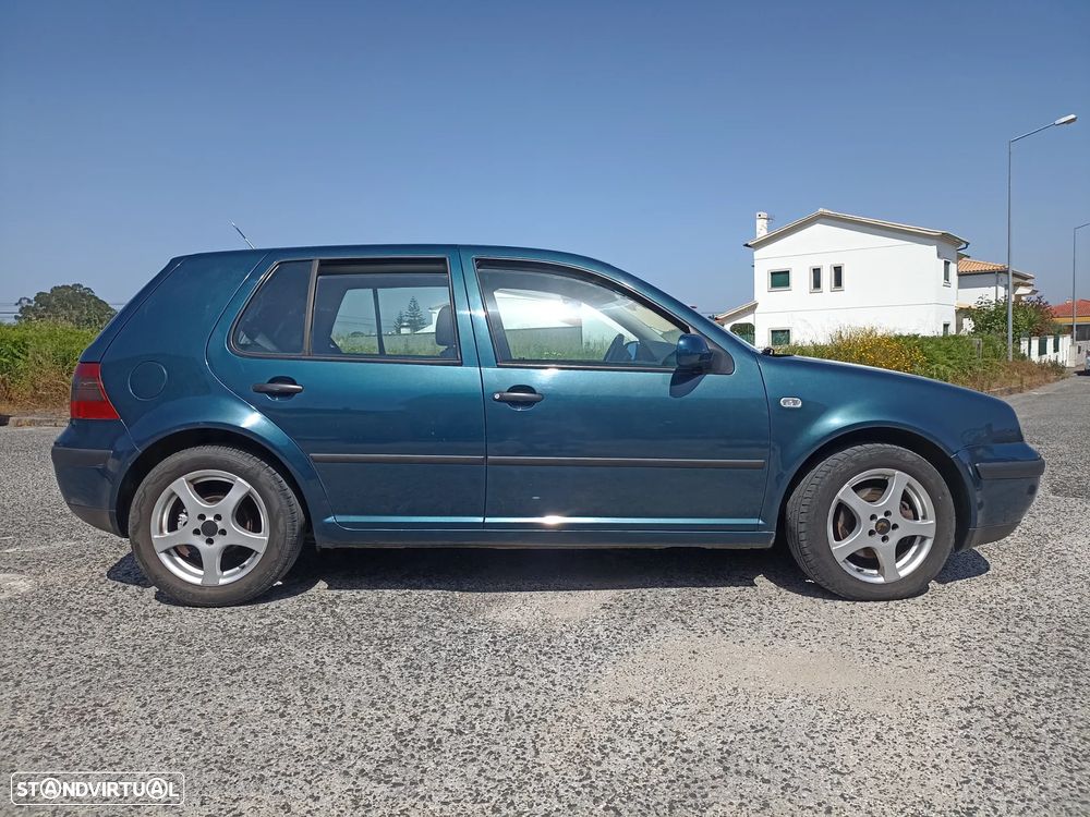 VW Golf - 3