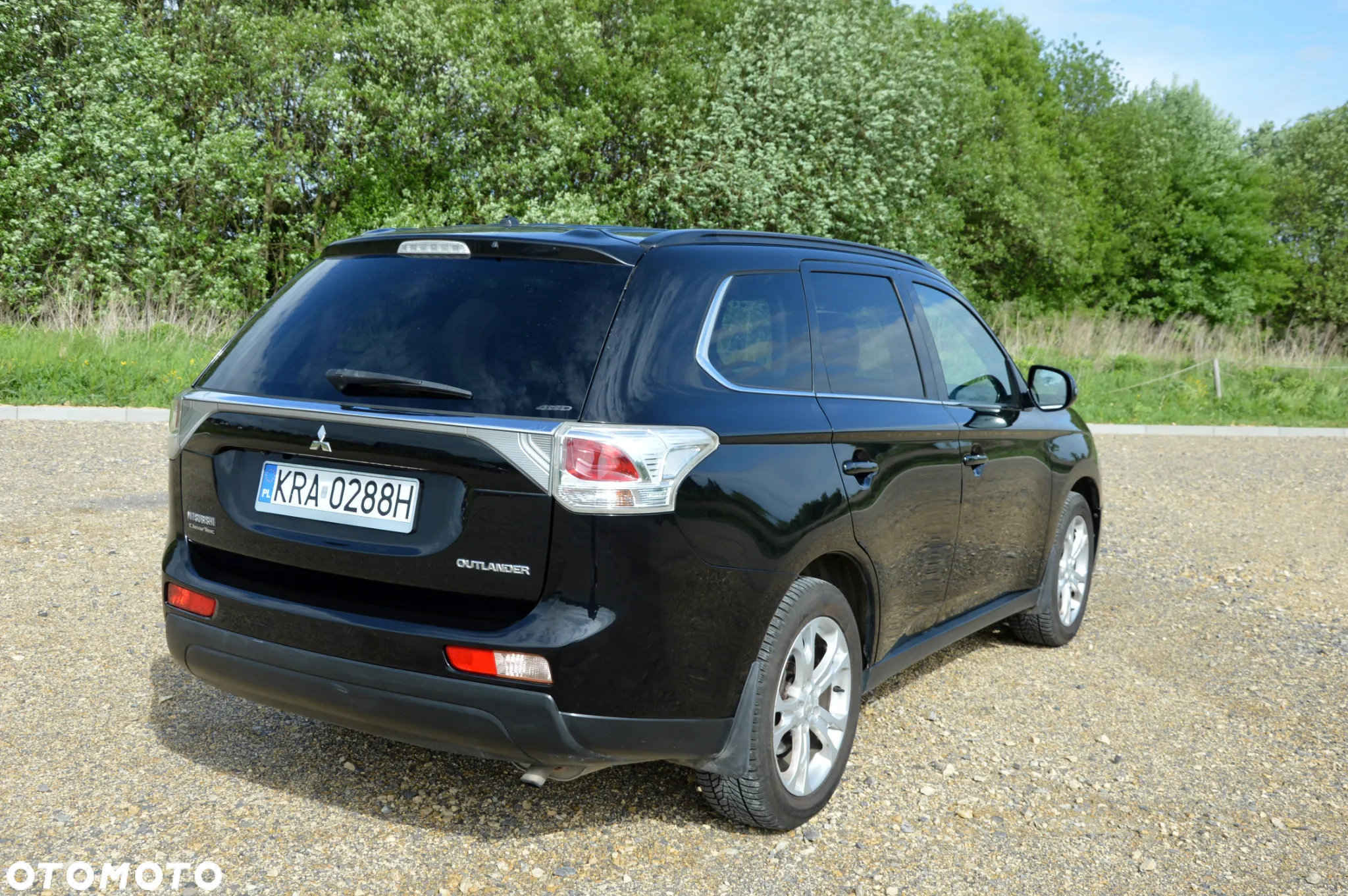 Mitsubishi Outlander 2.0 Intense + - 16