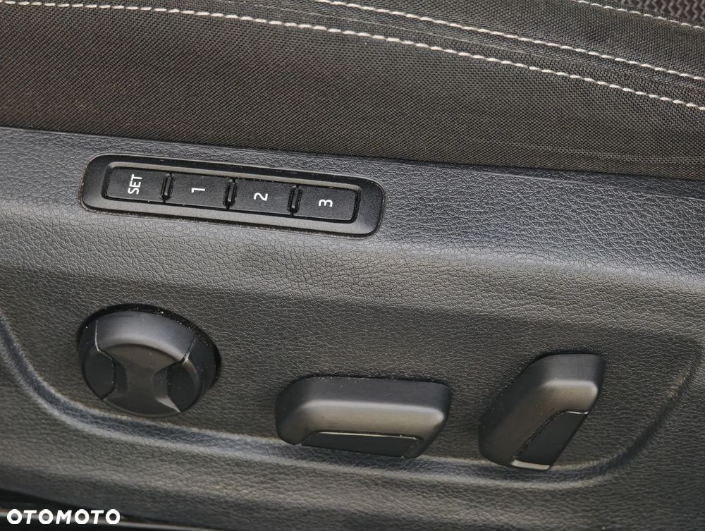 Skoda Superb 2.0 TSI 4x4 Style DSG - 26