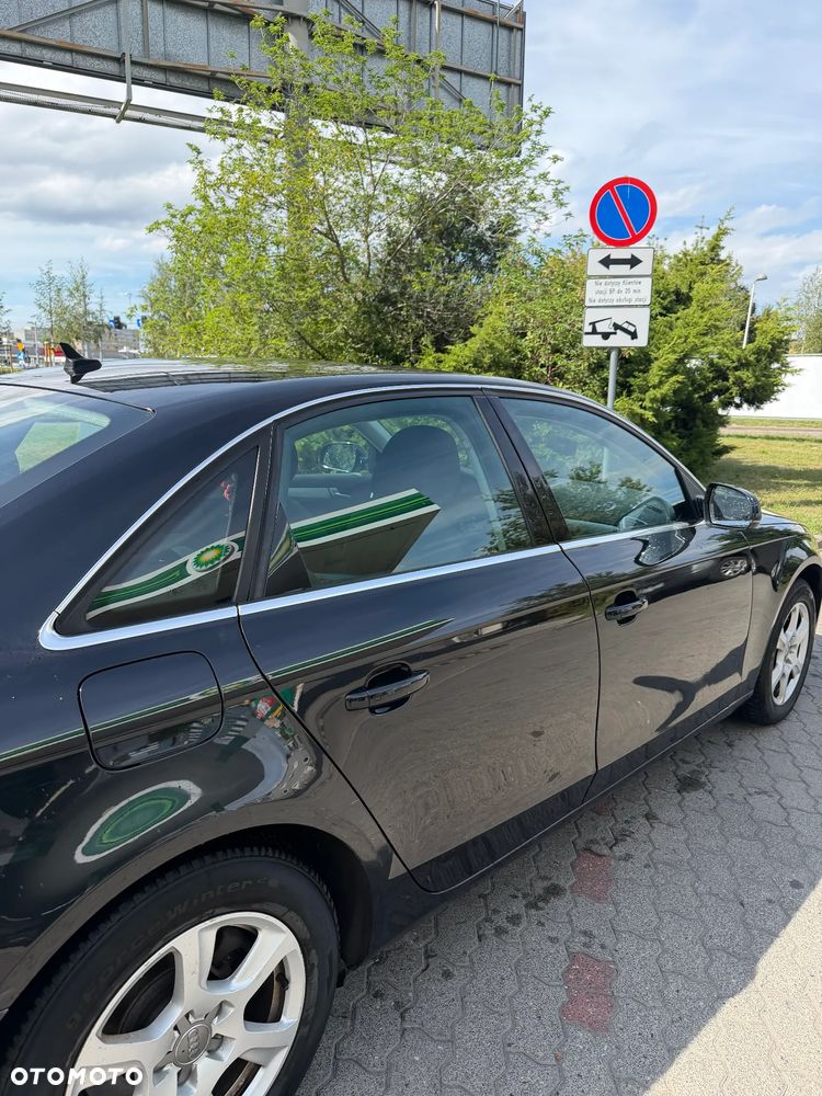 Audi A4 Avant - 11