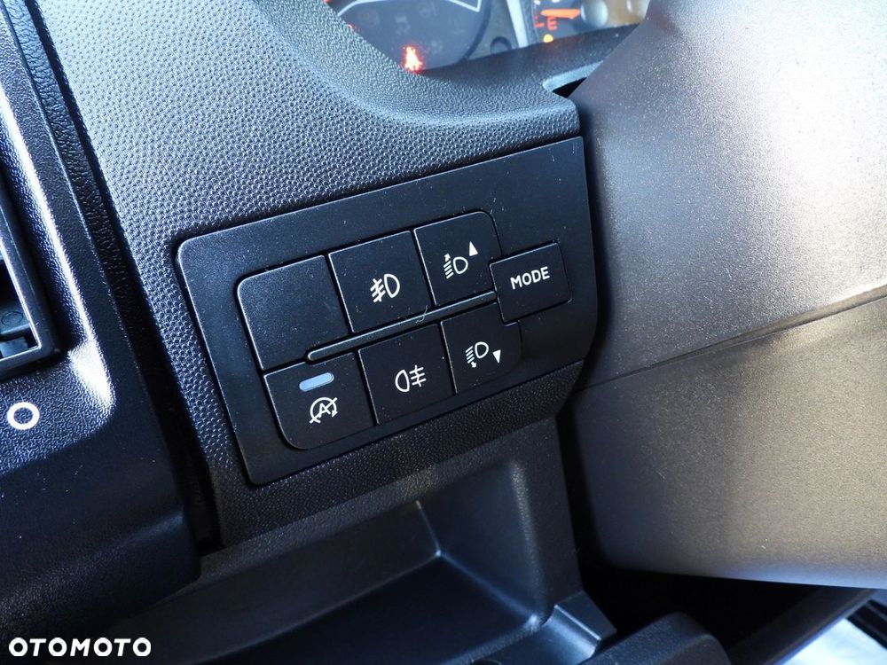 Peugeot BOXER CHŁODNIA KONTENER 0*C 8 PALET TEMPOMAT LEDY KLIMATYZACJA  165KM - 27