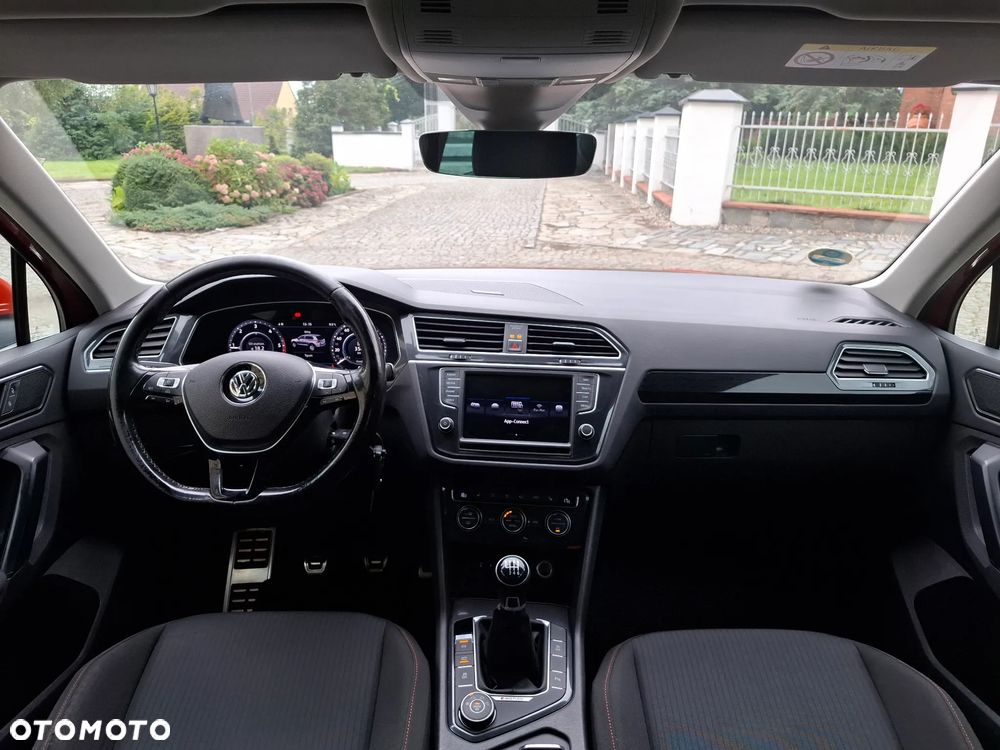 Volkswagen Tiguan 2.0 TDI SCR 4MOTION (BlueMotion Tech) Sound - 13