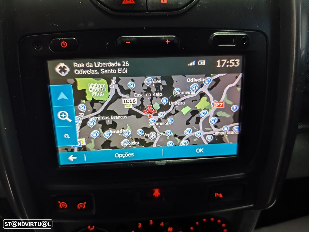 Dacia Duster 1.5 dCi Prestige - 19