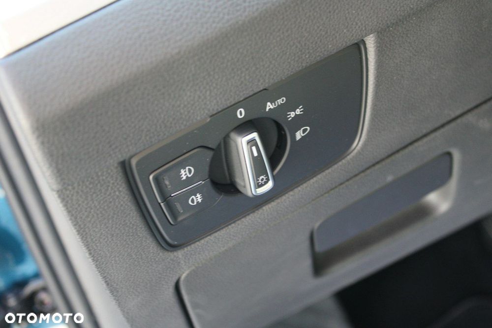 Volkswagen Passat - 18