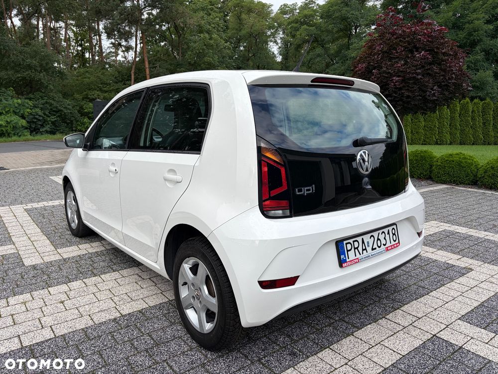 Volkswagen up! move - 4