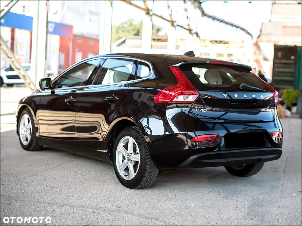 Volvo V40 D2 Summum - 7