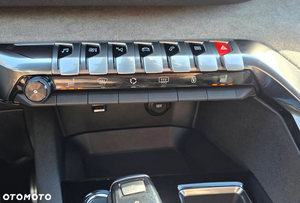 Peugeot 5008 BlueHDi 180 EAT8 GT - 27