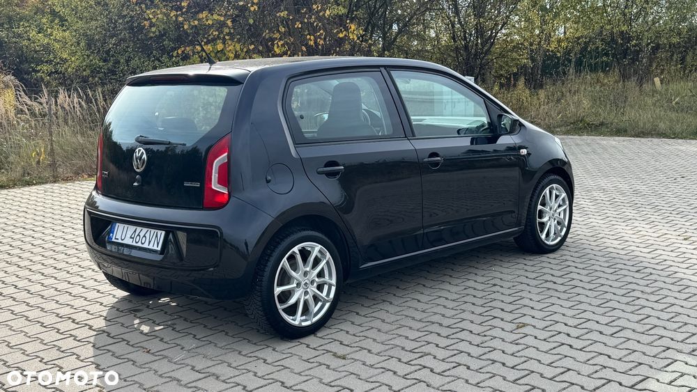 Volkswagen up! - 6