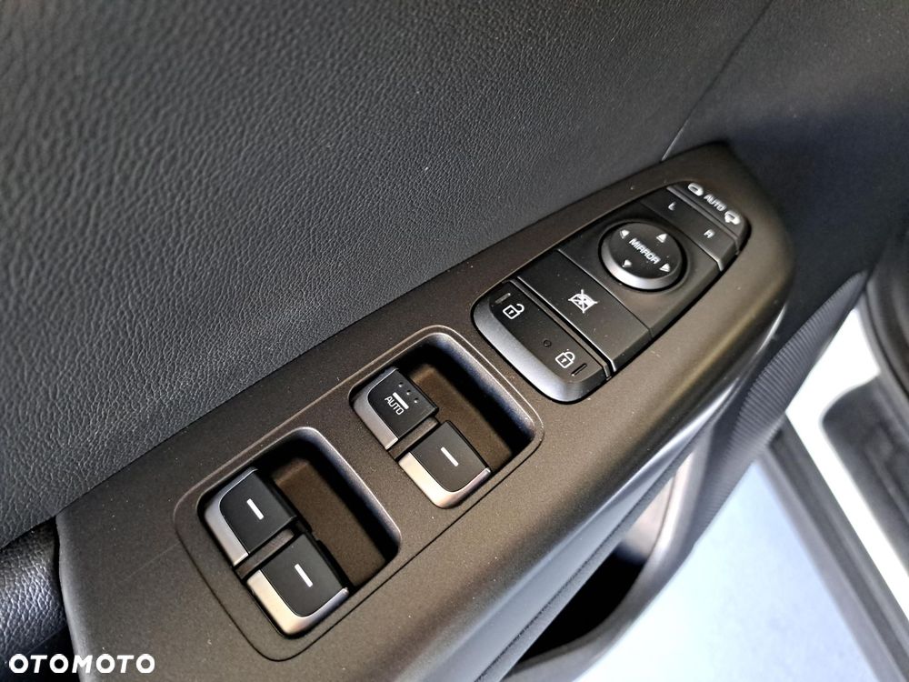 Kia Sportage 1.6 GDI L 2WD - 36