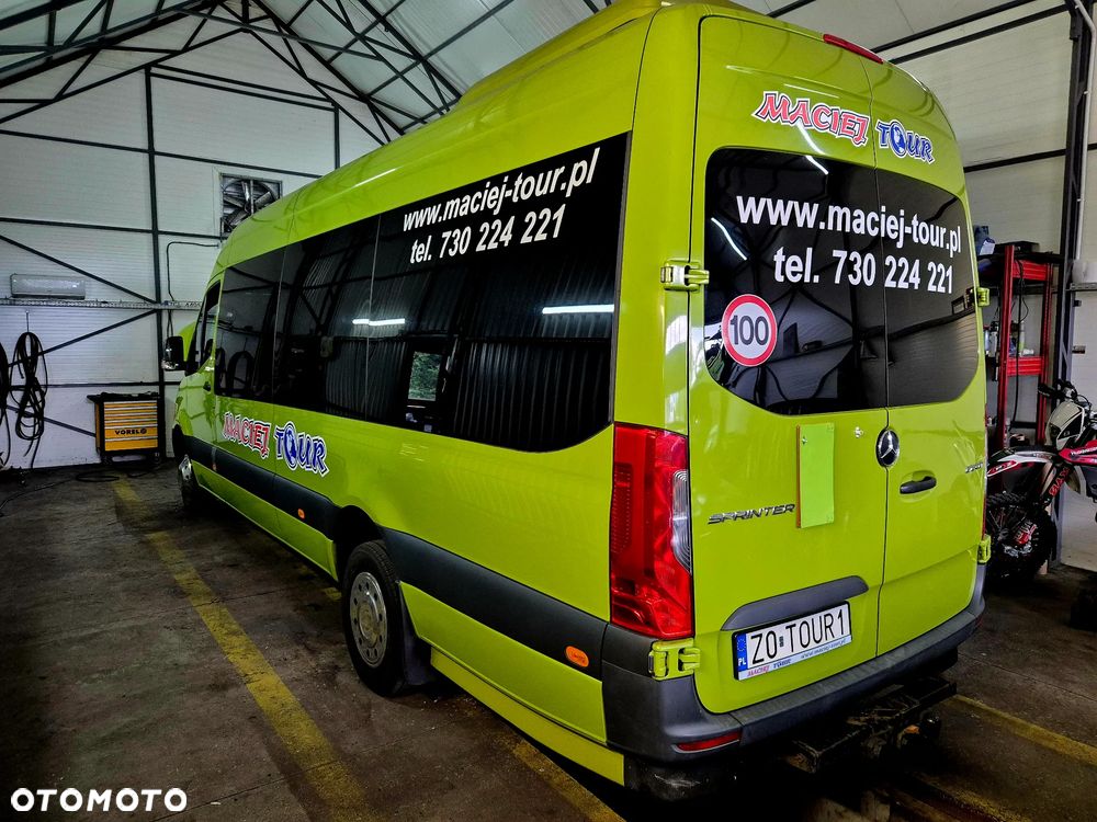 Mercedes-Benz Sprinter - 6